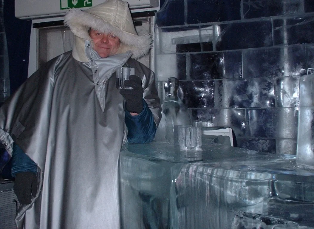 Skal. ice gallery in sweden 